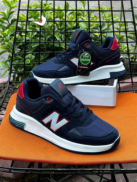 High Quality Leather Sneakers Shoes